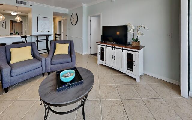 Palm Court Yacht Club #308