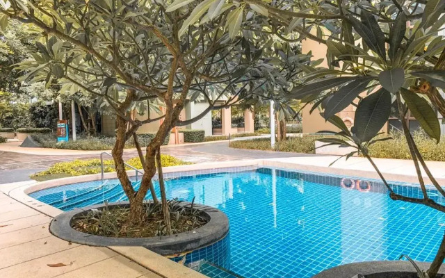 Lumpini Park beach cha-am