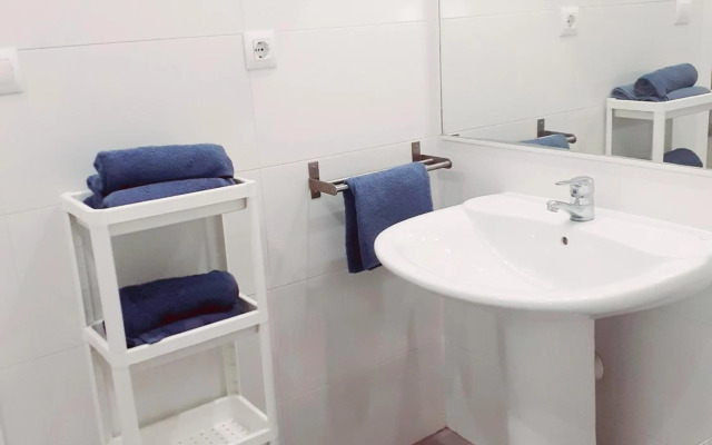 Rainbow Rentals Marques 7