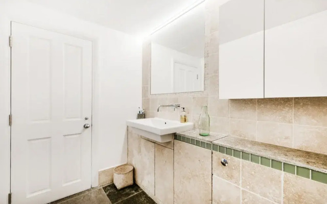 Notting Hill Maisonette