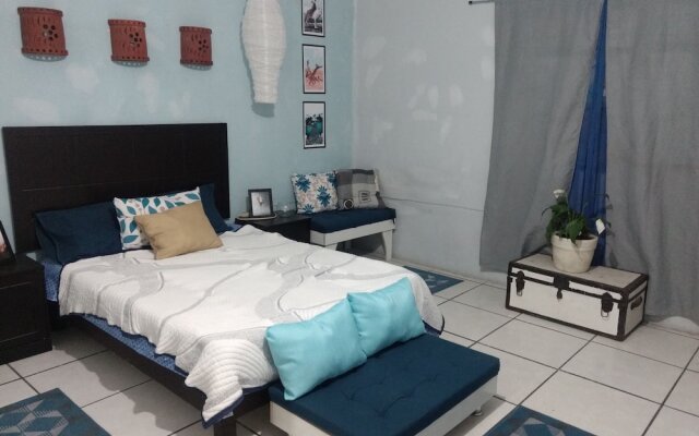 Hostal Gato Azul Habitaciones Privadas