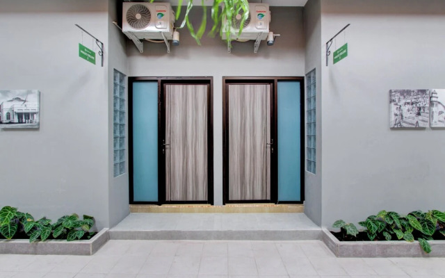 OYO 94620 Malio Inn