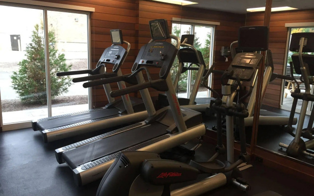 Fairfield Inn & Suites Utica