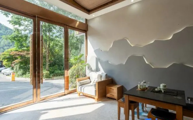 Sanqingshan Meditation Chenyin B&B (Eastern Jinsha Cableway Branch)