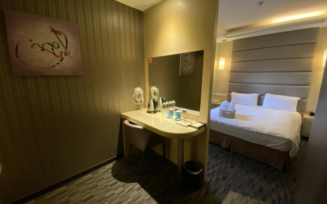 In99 Hotel