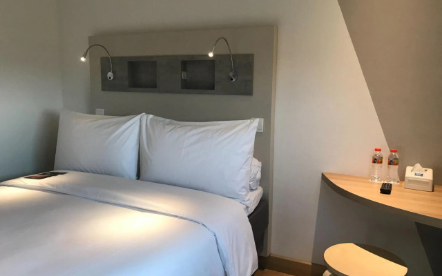 ibis budget Surabaya Diponegoro