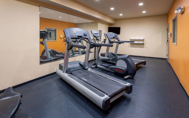 Country Inn & Suites by Radisson, Salisbury, MD