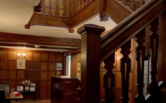 Best Western Gatehouse Hotel