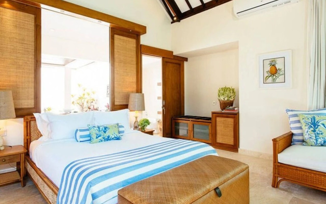 Fantastic 5 Bedroom Holiday Villa In Bali