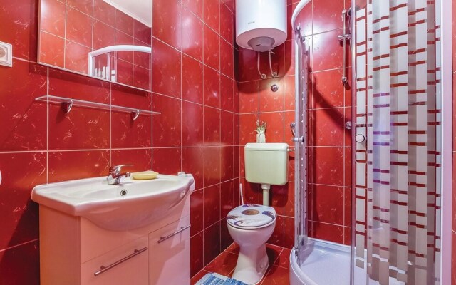 Beautiful Home in Crikvenica With Wifi and 3 Bedrooms