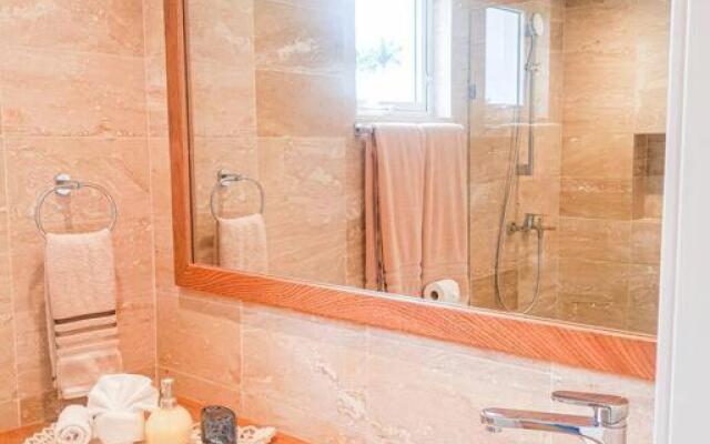 Apartamento en Playa Dorada, Green One