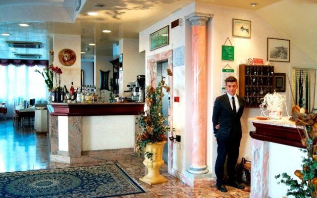 Hotel Marinella