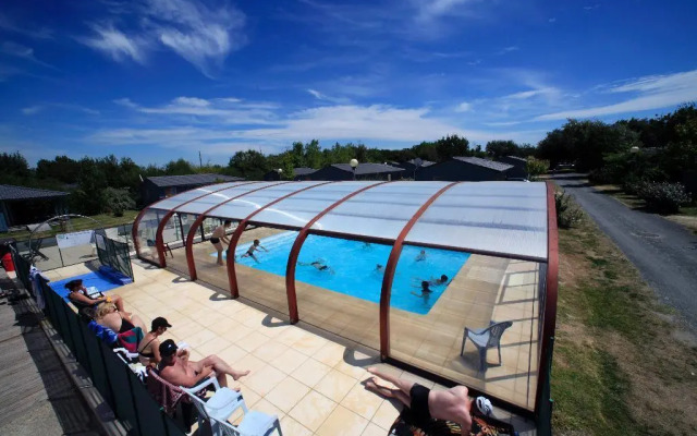 Terres de France - Hameaux des Marines