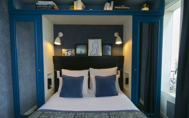 Hôtel de Neuville - Arc de Triomphe