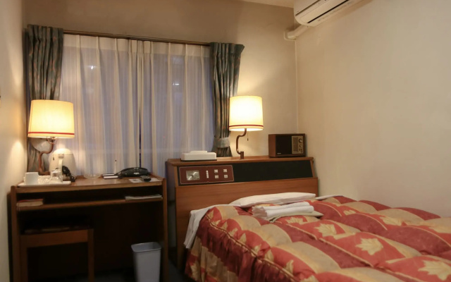 Kochi Business Hotel Bekkan – Guest Rooms – Kochi