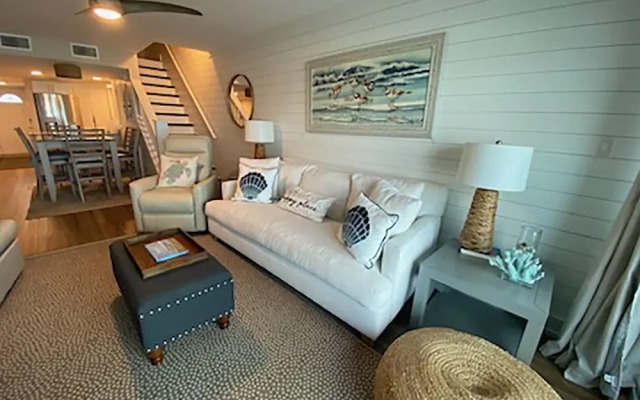 Pirate Cove Villas #111