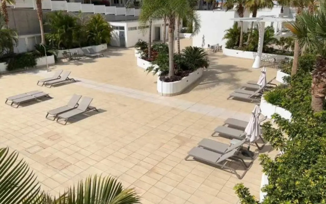 Ocean Garden Suite El Sol