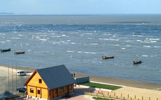 Crowne Plaza Dalian Sports Center by IHG