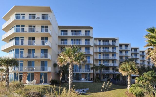 Waterscape Condominiums