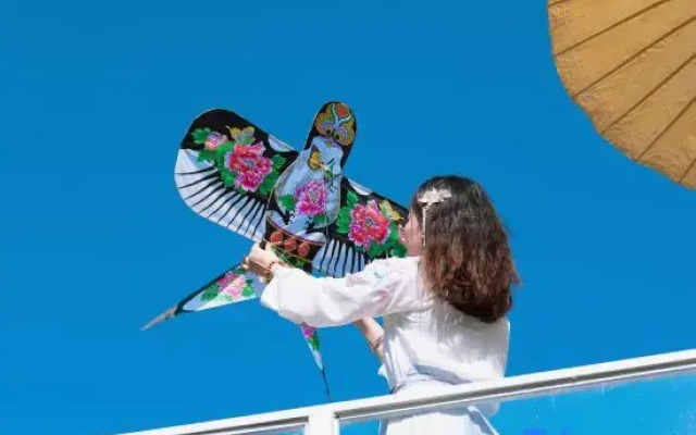 Longcheng Yajuju Suites