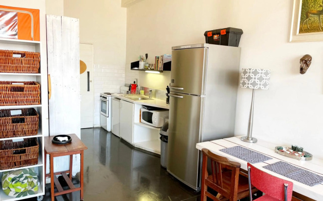 Modern city apartment in Johannesburg - Maboneng