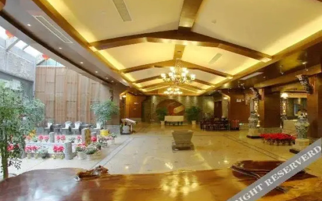 Tianmu Huihuang Hot Spring Holiday Hotel