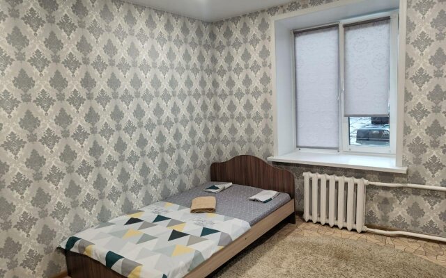 Apartments on Komsomolskaya street 28