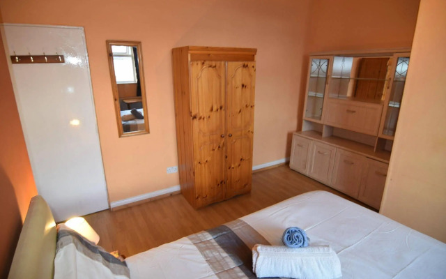 Manu's Guesthouse