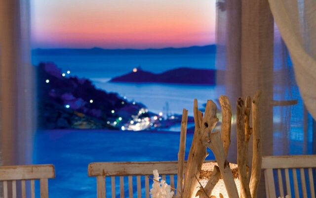 Aigis Suites