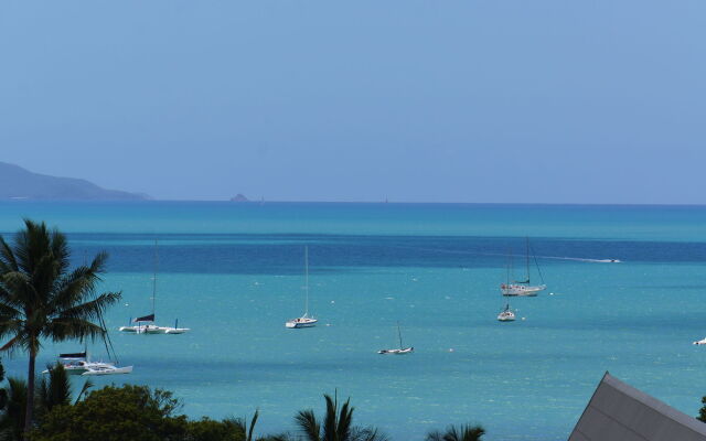 Whitsunday Terraces Hotel Airlie Beach