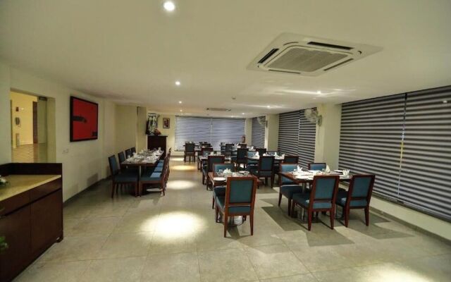ZiP By Spree Hotels Hyde