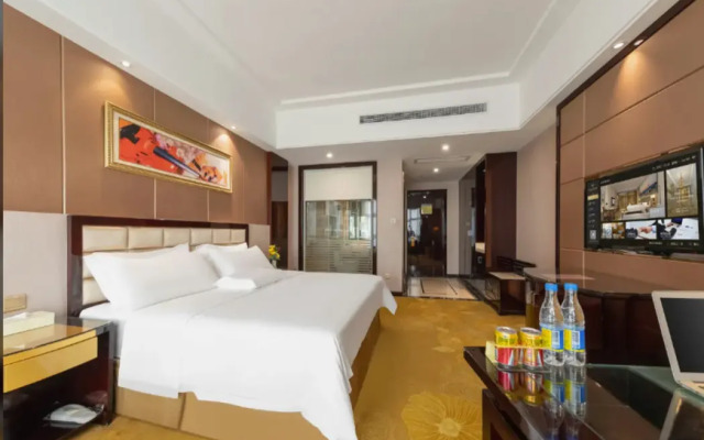 Vienna International Zhongshan North Station