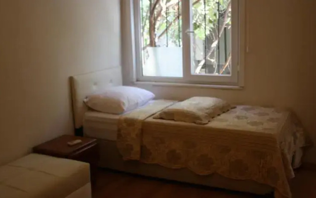 Coskun House Garden