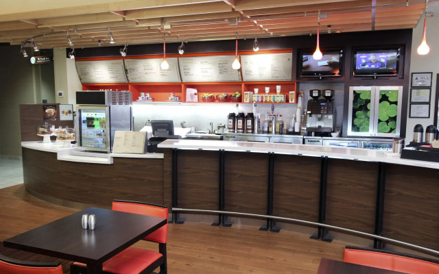 Courtyard by Marriott Raleigh North/Triangle Town Center