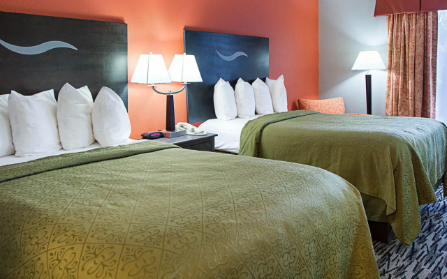 Motel 6 La Place, LA