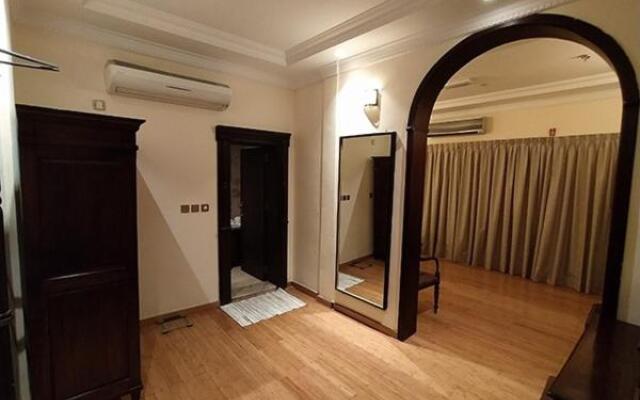 Al Khariss Hotel