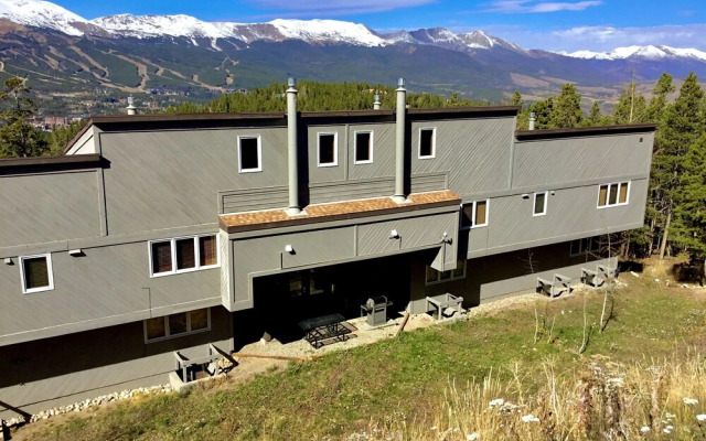 Gold Point Resort Breckenridge by Vacatia