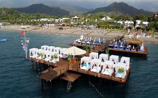Emelda Sun Club Hotel