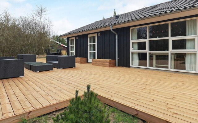 9 Person Holiday Home in Albaek
