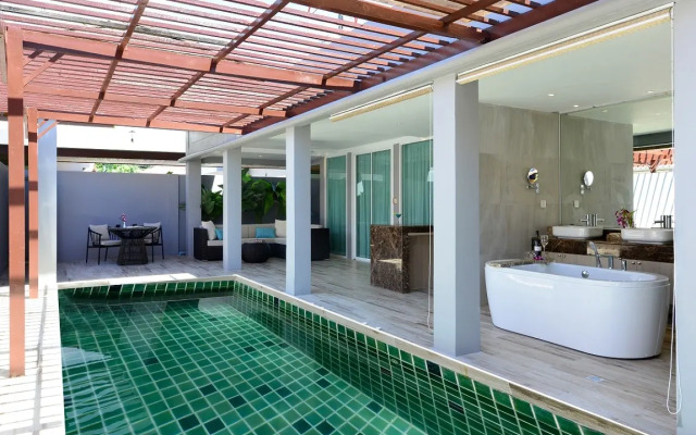 Twin Lotus Resort and Spa - Adults Only