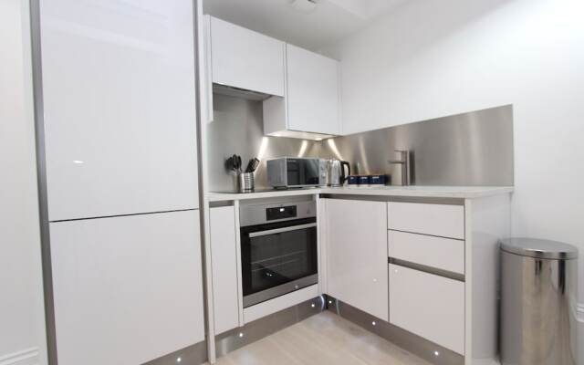 1 Kings Road Executive Studio Apartment