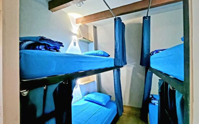HoM Monterrey - Hostel