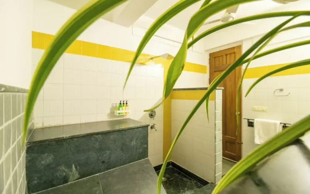 Opulent Antique 6BR Villa in Gurugram