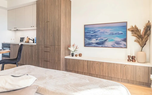 Aurora Apartment