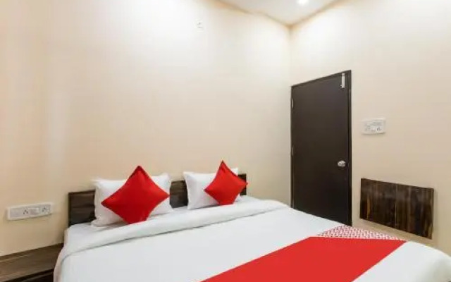 Hotel Pushpwant by OYO Rooms