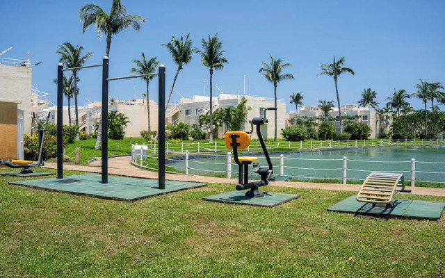 New Acapulco Retreat Garden Pool & Gym