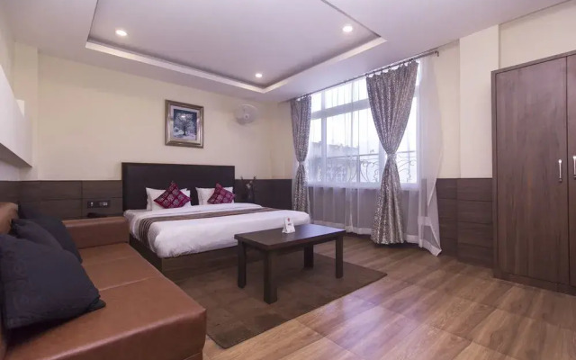 OYO 11570 Central Shangrila Resort & Spa