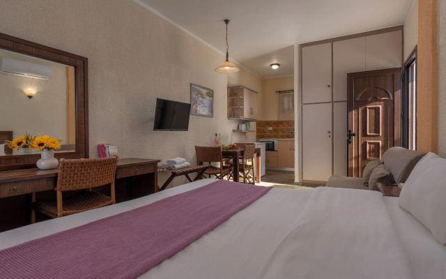 Agnanti Hotel & Apartments