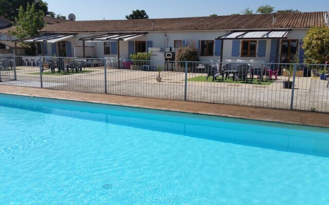 Gite La Grange - Logis de la Croix