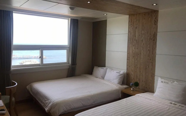 Prada Hotel & Pension